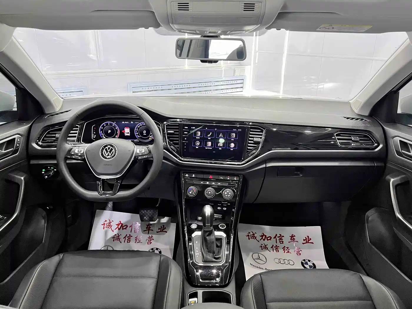 Volkswagen T-ROC 2022 280TSI DSG 2WD Comfort PLUS фото 14