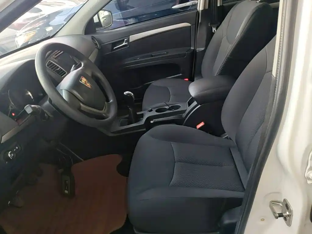 Roewe 350 2016 2015 Model 1.5L Manual Luxury Sunroof Edition