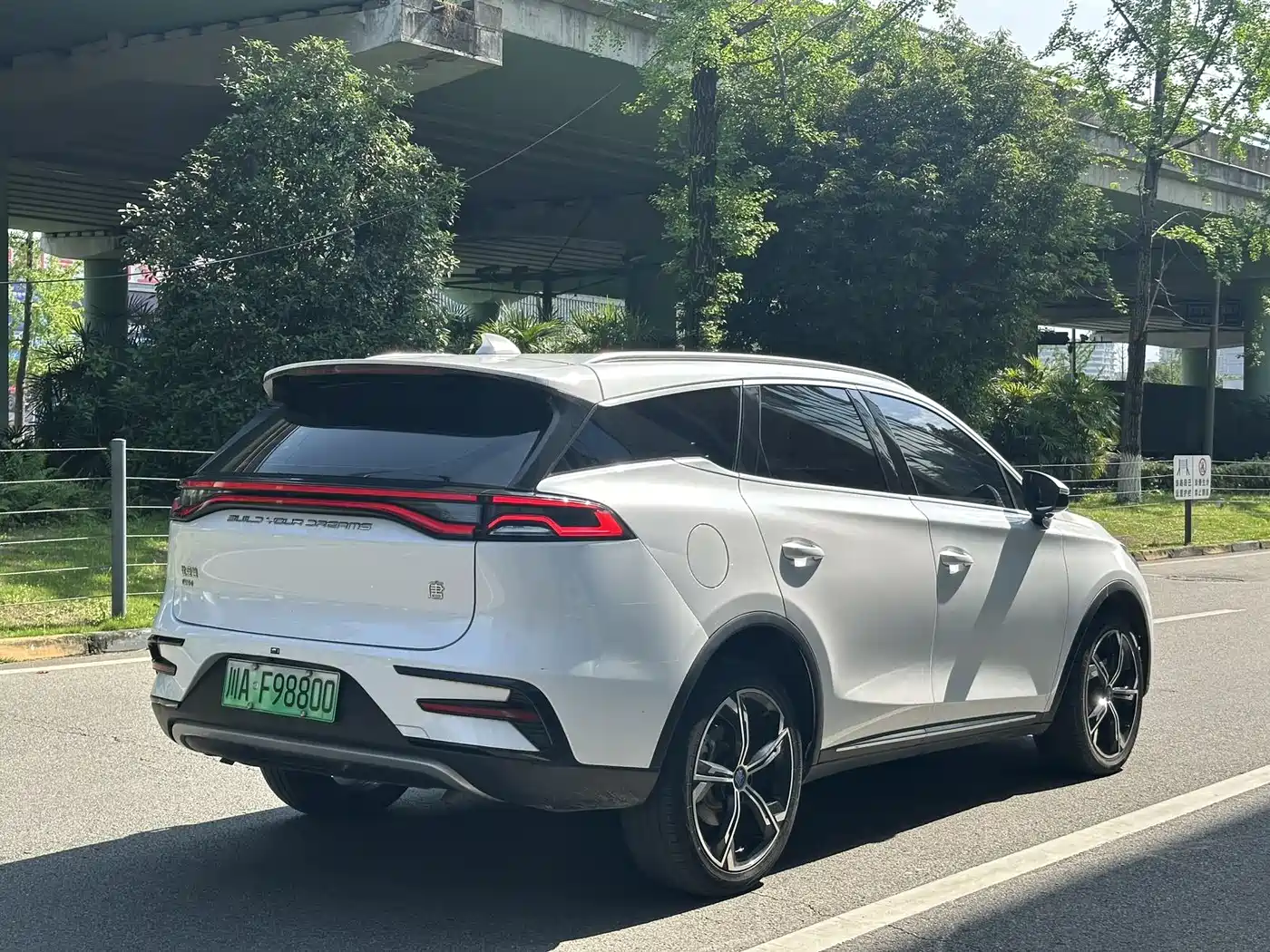 BYD Tang New Energy 2021 DM-i 112KM Premium фото 4