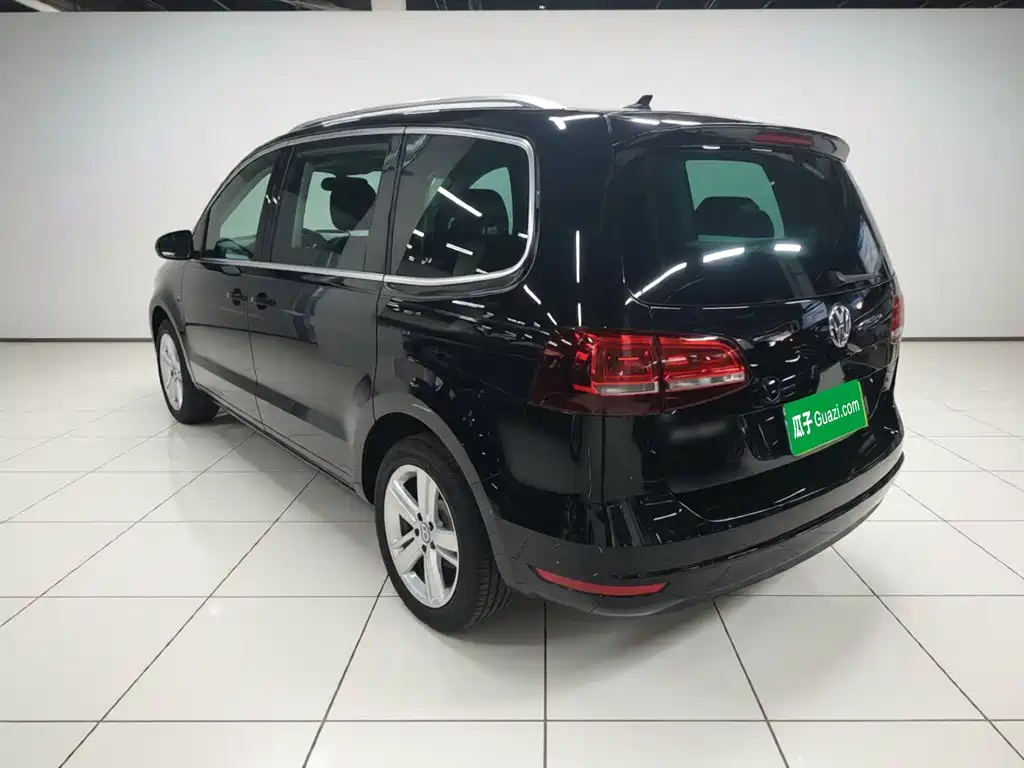 Volkswagen Sharan 2018 2018 380TSI Comfort 7-Seater