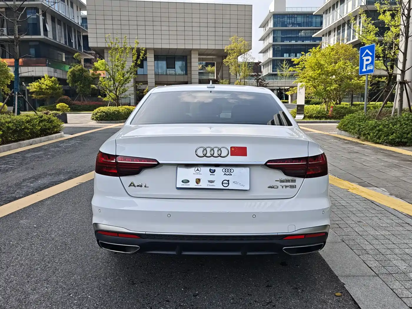 Audi A4L 2022 40 TFSI Luxury Dynamic фото 5