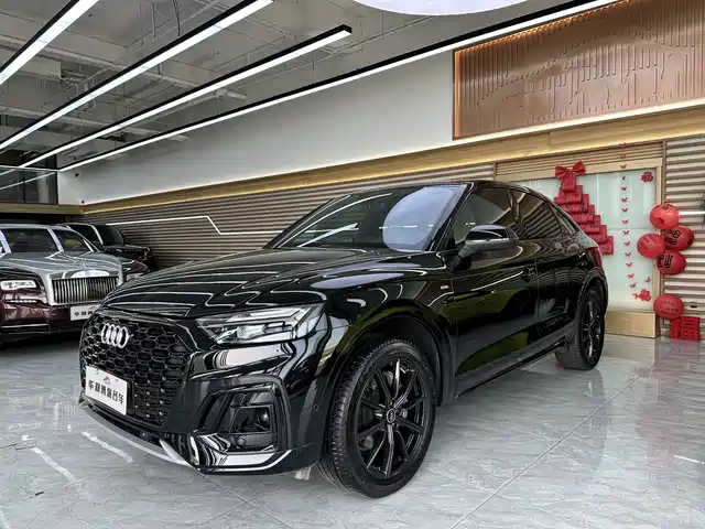 audi q5l-sportback