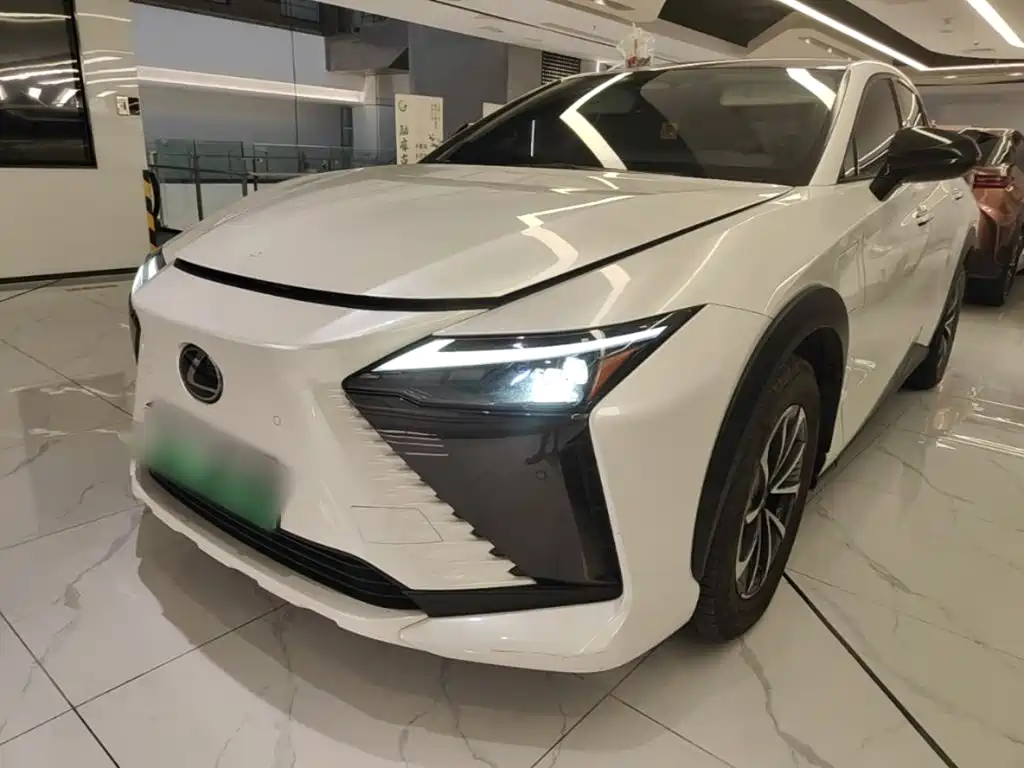 Lexus RZ 2023 450e 4WD Deluxe