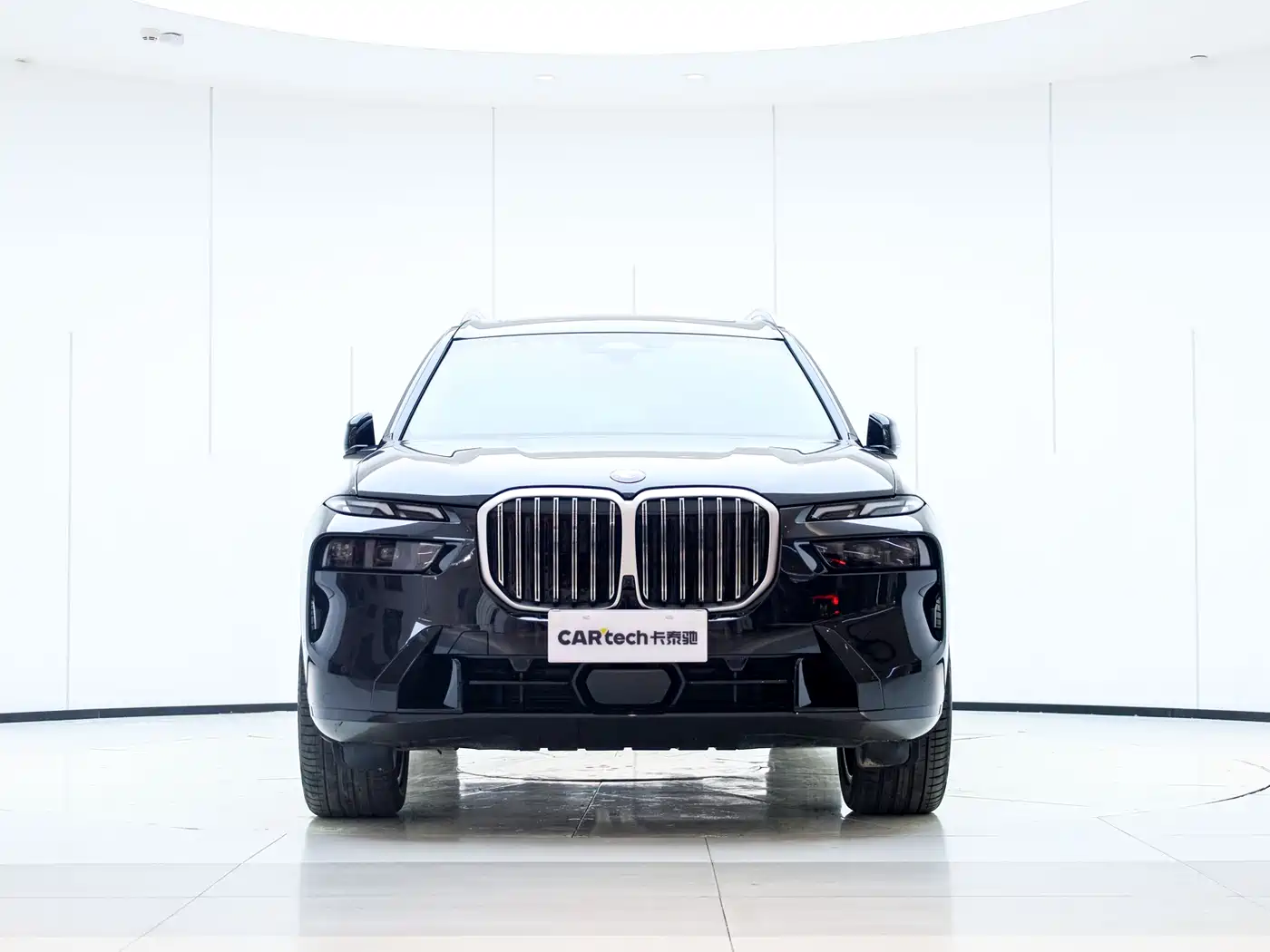 BMW X7 2024 xDrive40i Leading Luxury Package фото 2