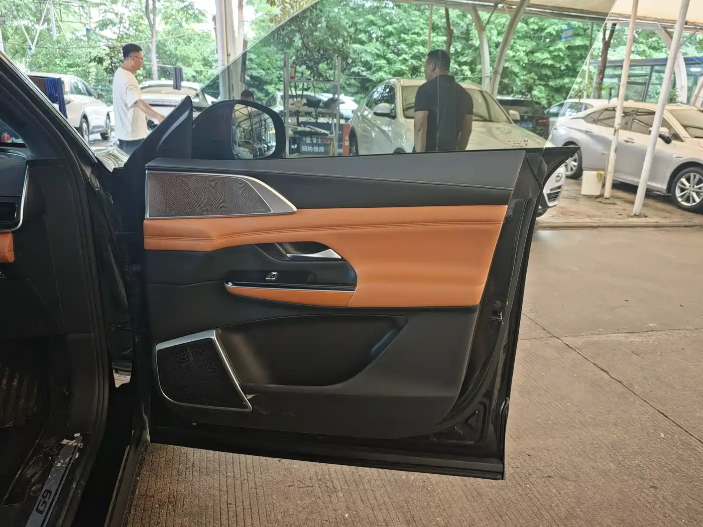 XPeng G9 2025 725 Ultra Long Range Max фото 6