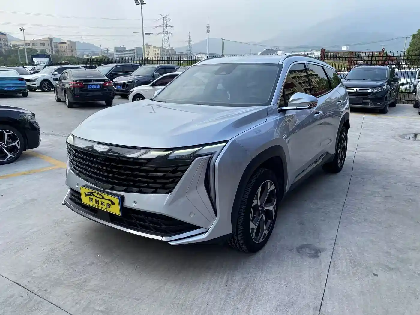 Geely Boyue L 2023 — пригон из Китая