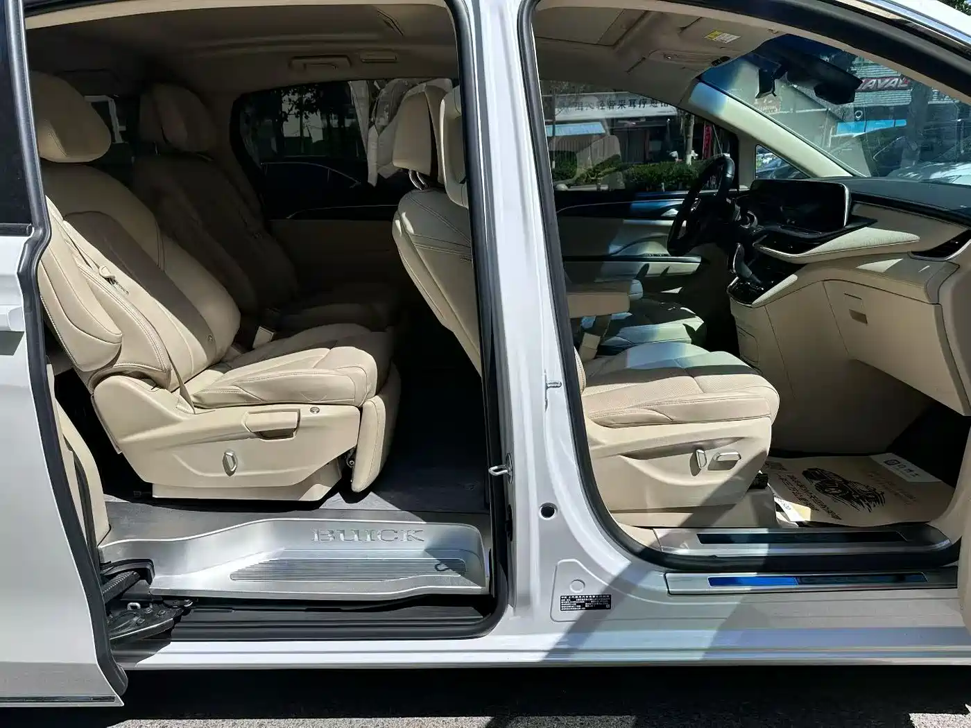 Buick GL8 2023 ES Landmaster Exclusive фото 8