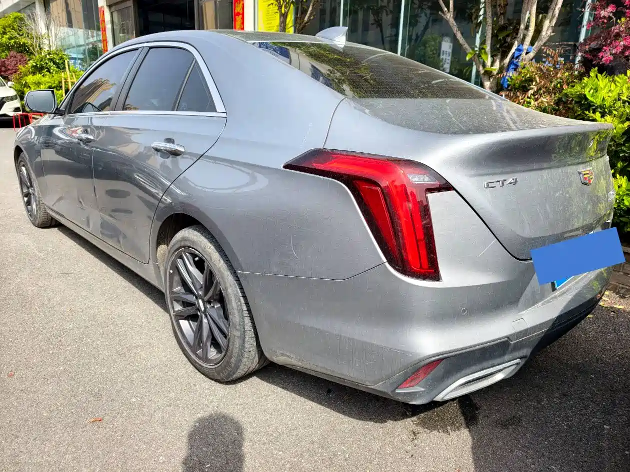 CADILLAC CT4