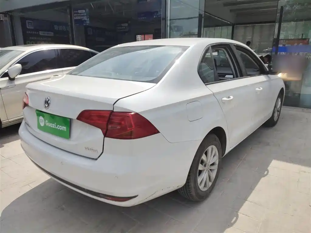 Volkswagen Bora 2018 1.5L Automatic Fashion фото 7