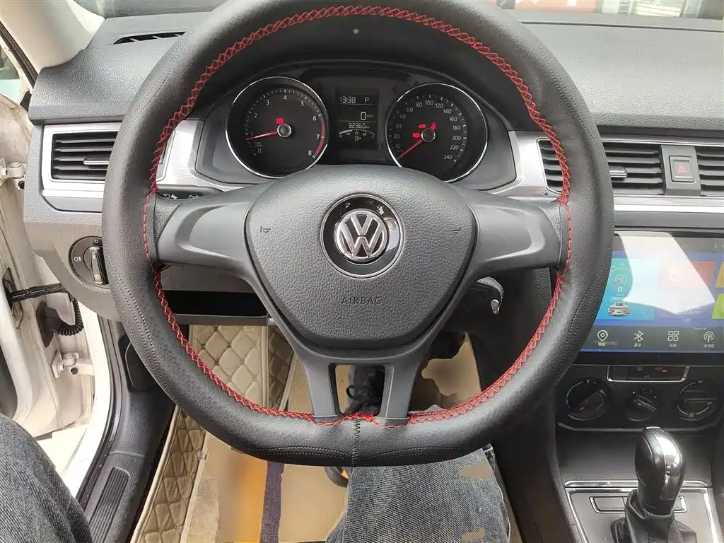 Volkswagen Bora 2018 1.5L Automatic Fashion фото 11