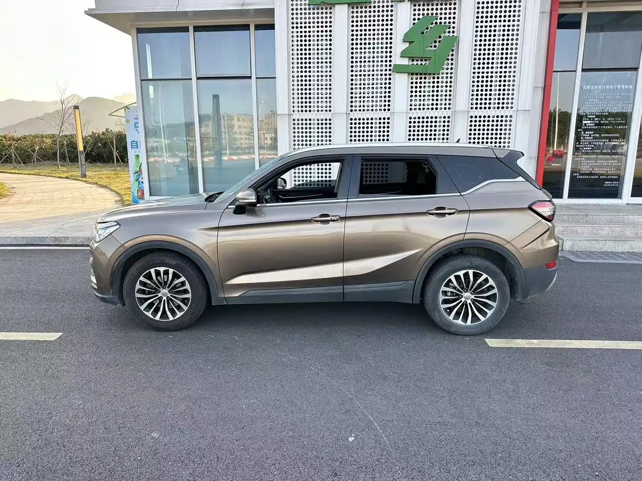 Zhonghua V6 2019 2018 1.5T Automatic Premium