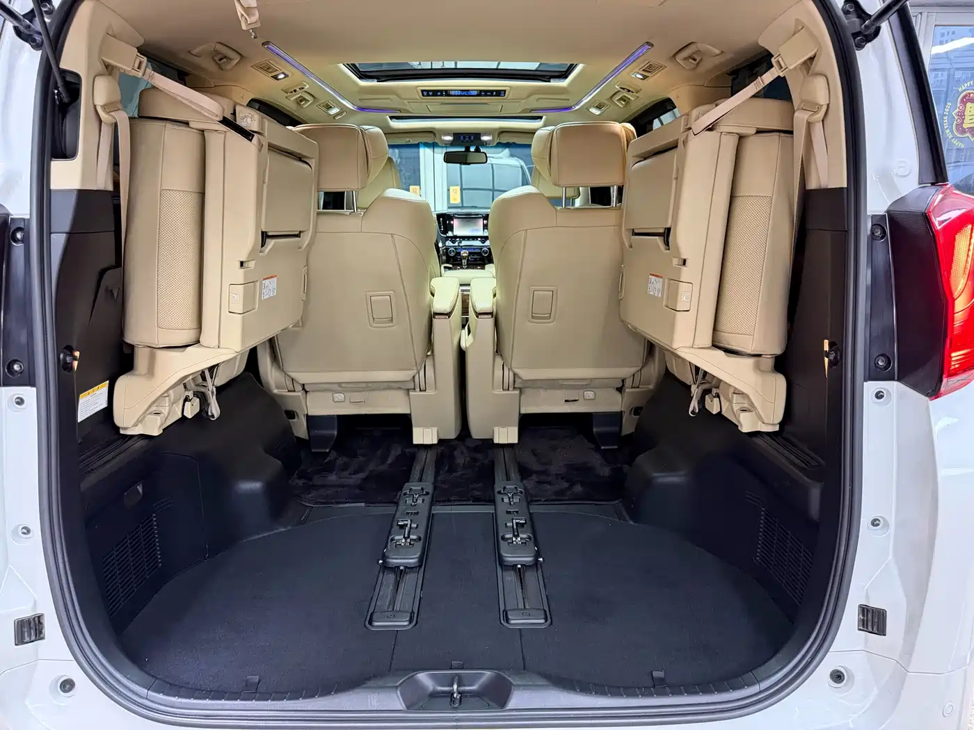 Toyota Alphard 2018 3.5L Premium фото 8