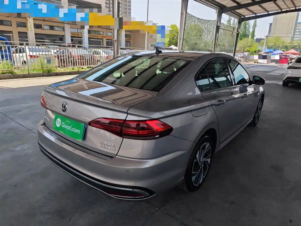 Volkswagen Bora 2023 300TSI DSG Premium Edition фото 7