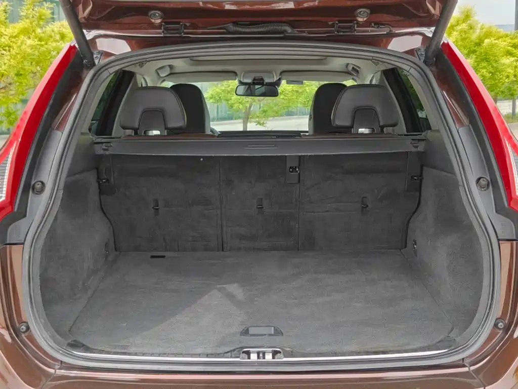 Volvo XC60 (Import) 2014 2014 Facelift T5 Elegance