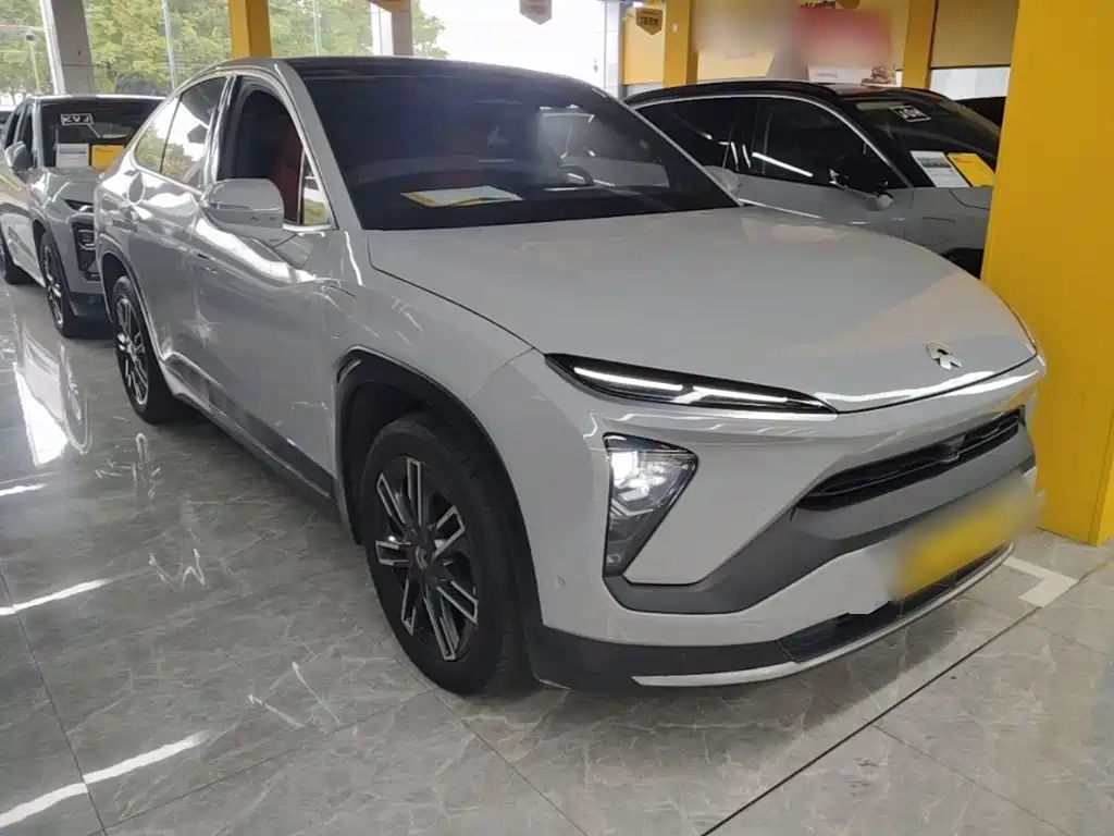 Фото 4 - NIO EC6