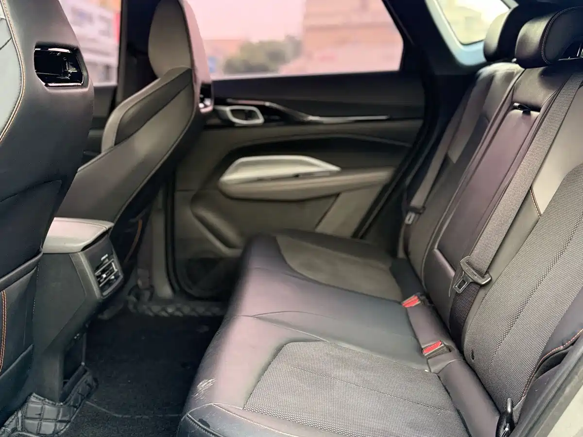 Changan Oshan Z6 2023 2022 Blue Whale 1.5T DCT Intelligent Premium