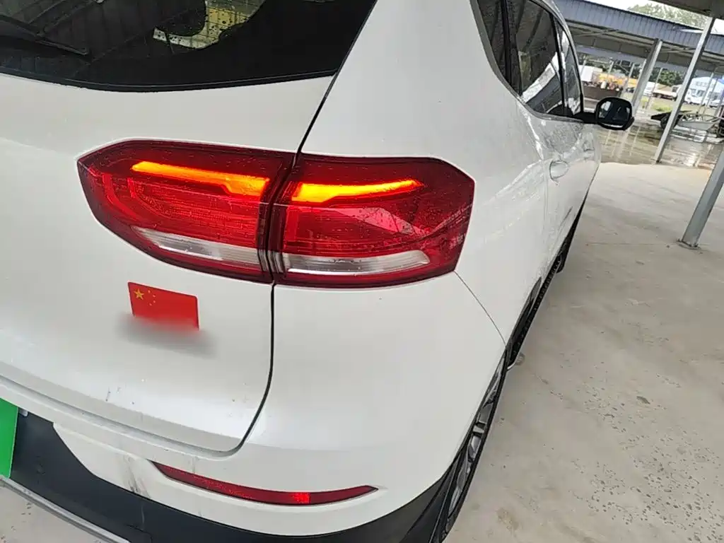 Фото 8 - Haval H6