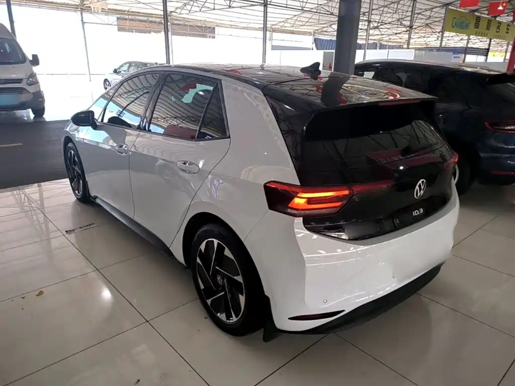 Volkswagen ID.3 2022 2022 Active Pure Intelligent Pure Edition
