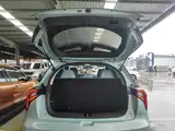 Фото 19 - Geely Geometry E Firefly