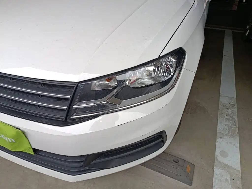 Photo 18 - Volkswagen Santana
