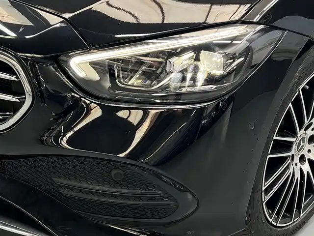 Mercedes-Benz C-Class 2024 Second Facelift C 260 L — фото 3