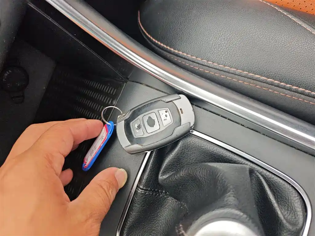 BYD Song 2016 Unrivaled Edition 1.5TI Manual Elegance Edition фото 9