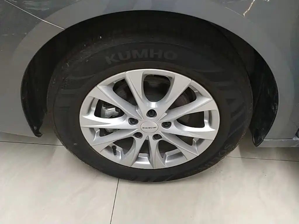 Roewe i5 2025 2026 1.5L CVT Luxury