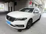 Photo 1 - Volkswagen Lavida