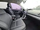 Фото 11 - Subaru Forester