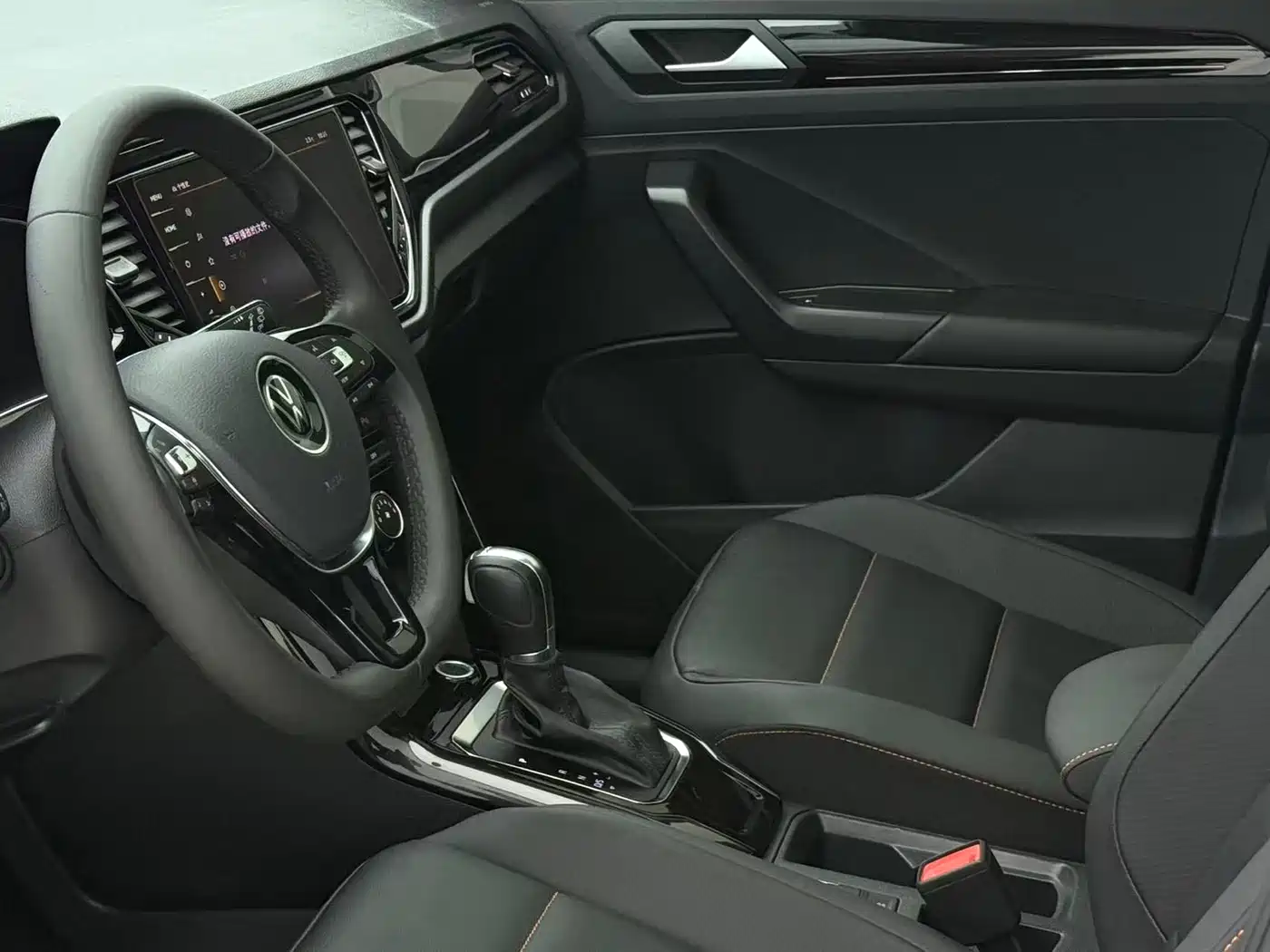 Volkswagen T-ROC 2021 280TSI DSG 2WD Comfort Connected фото 17
