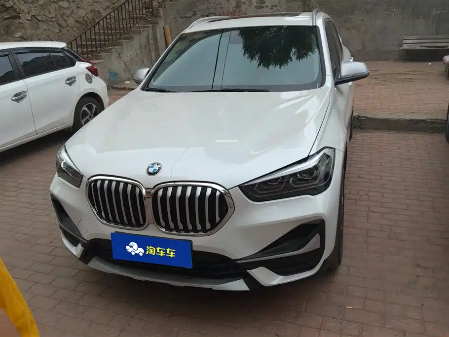 BMW X1 2021 xDrive25Li Exclusive фото 2