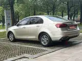 Фото 8 - Geely Emgrand