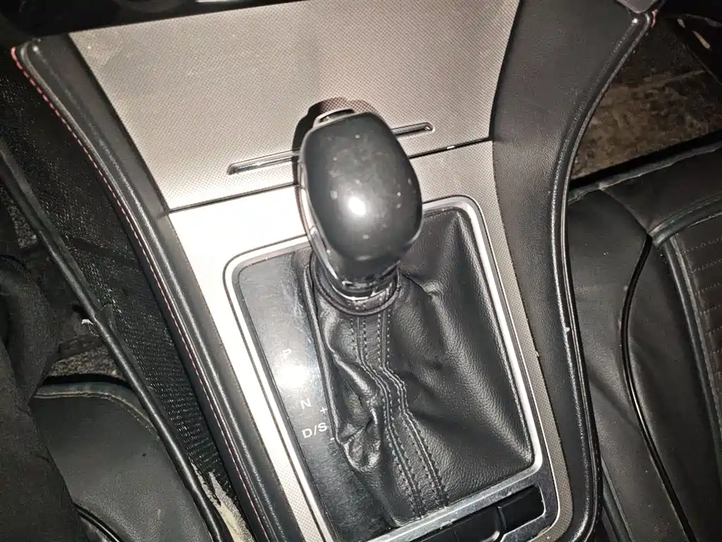 MG MG6 2018 2017 20T Automatic Elite Smart Connect Version (China V)