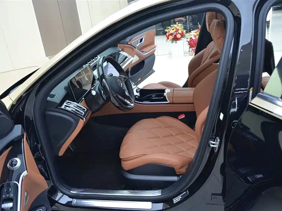 Mercedes-Benz Maybach S-Class 2025 Facelift S 480 4MATIC фото 4