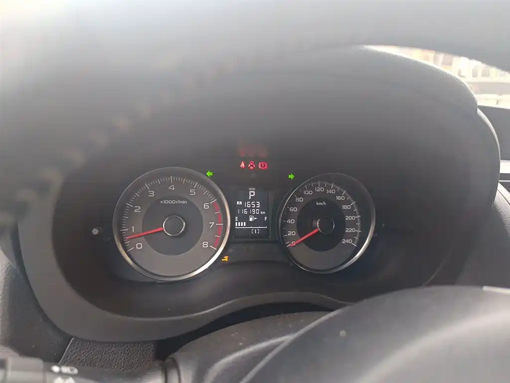 Subaru Forester 2013 2.5i Automatic Premium Navigation Edition фото 4