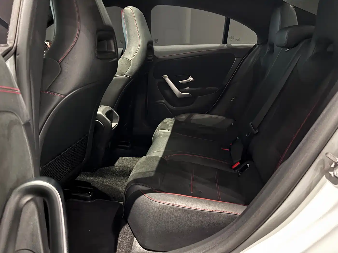 Mercedes-Benz CLA (Import) 2021 CLA 200 фото 12