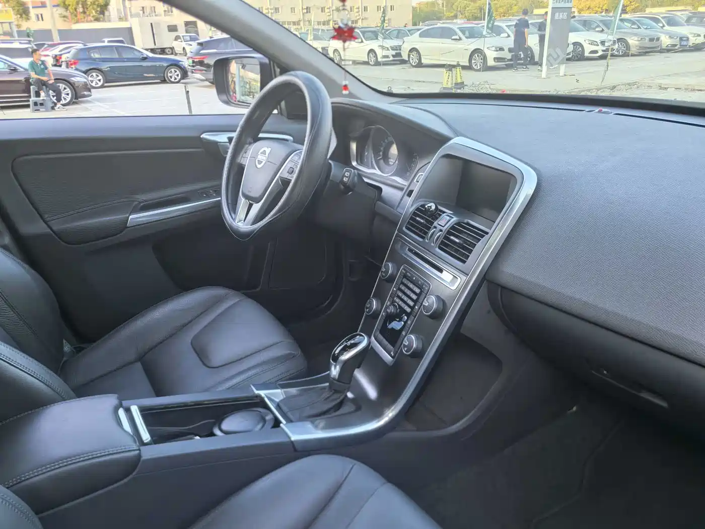 Volvo XC60 (Import) 2013 2014 T5 Zhiyi Edition