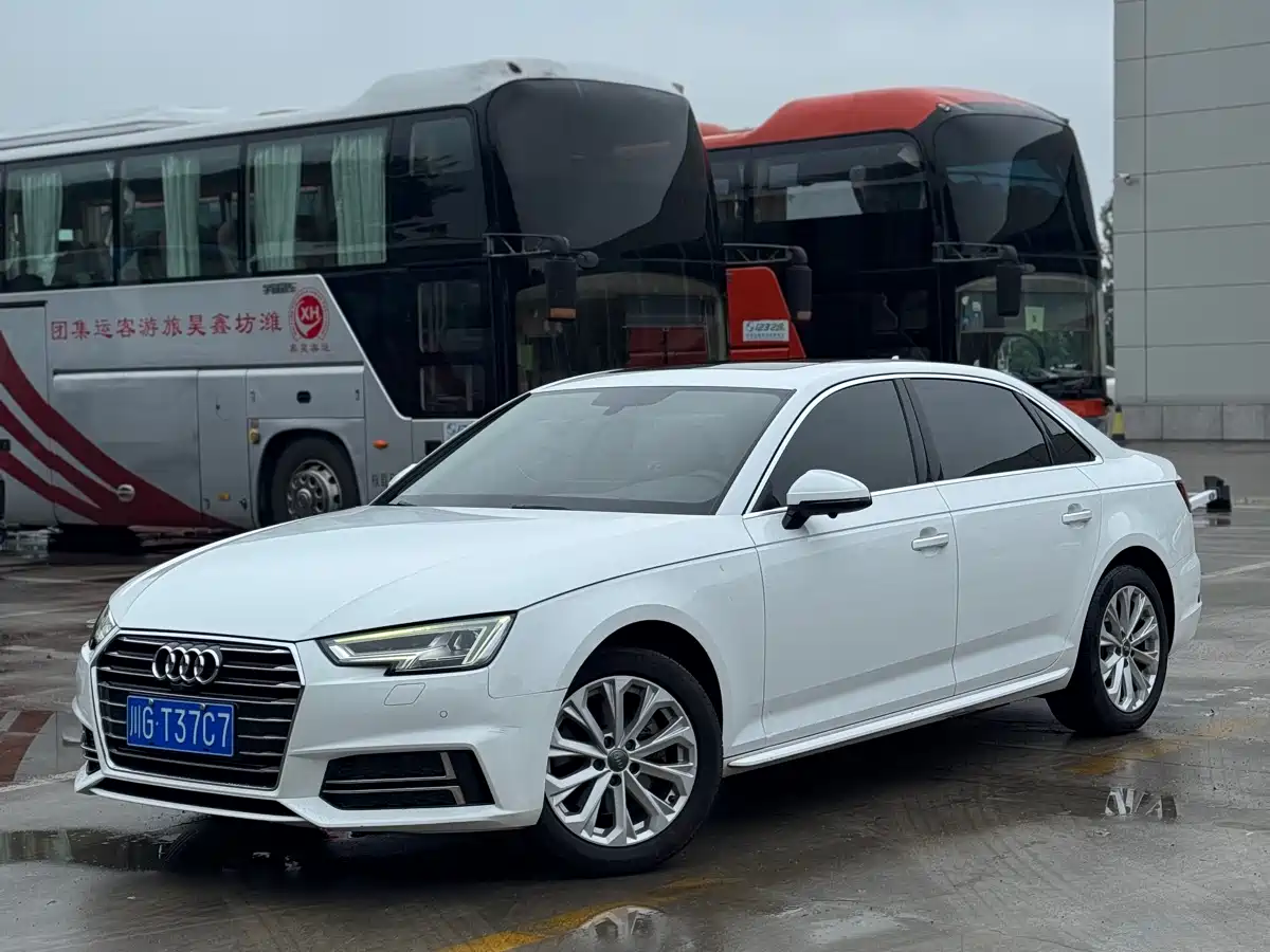 Audi A4L 2019 40 TFSI Progressive (China VI) фото 4