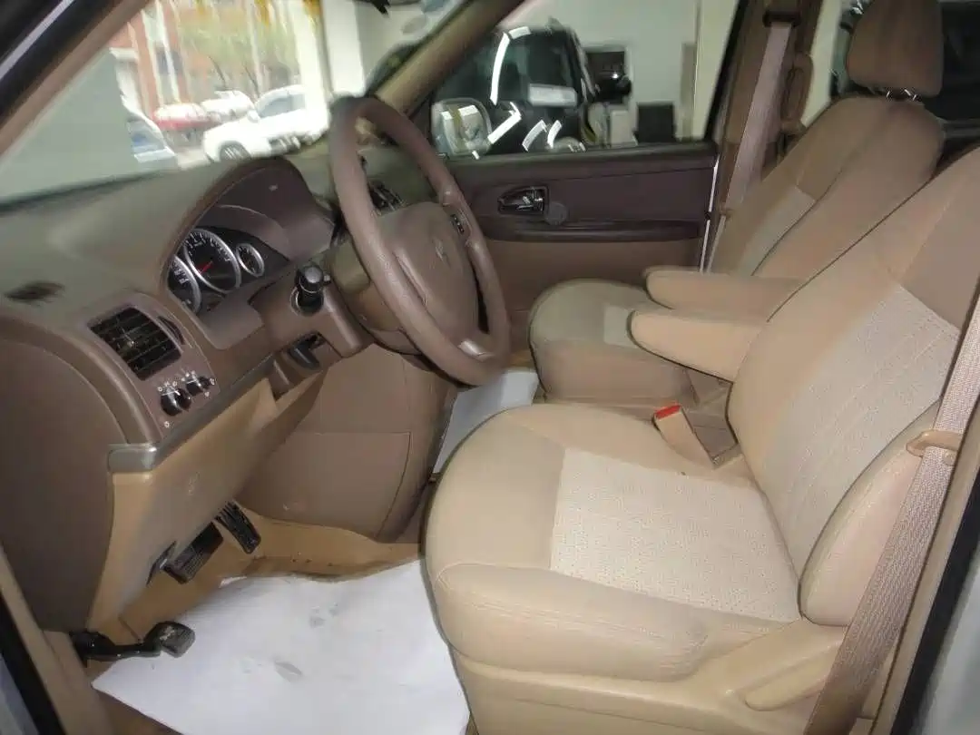 Buick GL8 2014 2.4L Classic Edition фото 7