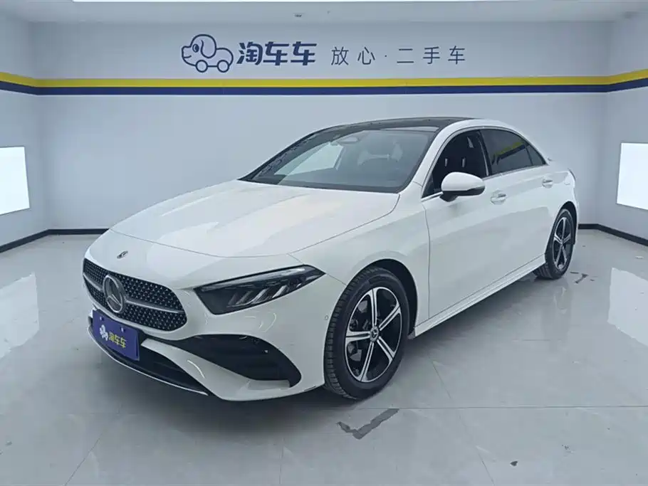 Фото 1 - Mercedes-Benz A-Class