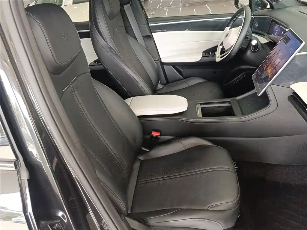 Geely Galaxy Galaxy L7 2023 1.5T 115km PLUS фото 25