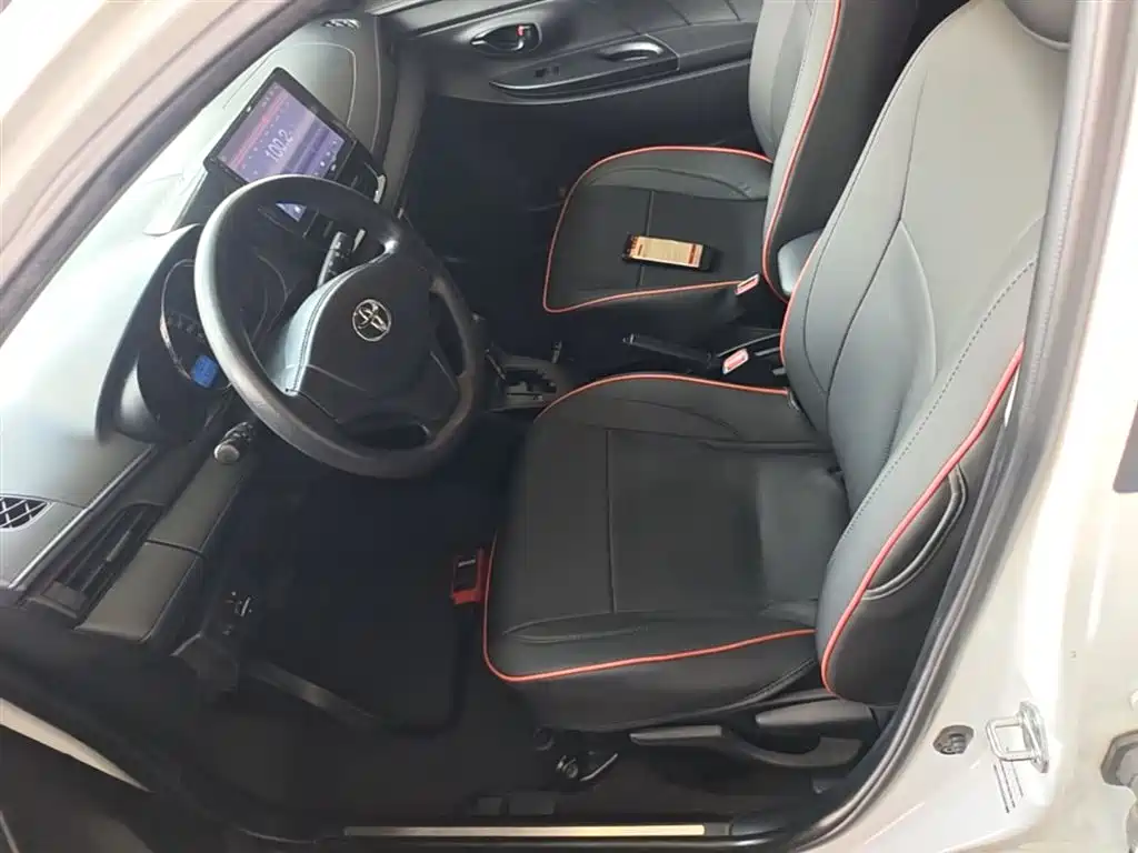 Toyota YARiS L Zhi Xuan 2016 Facelift 1.5E CVT Charming Edition фото 15