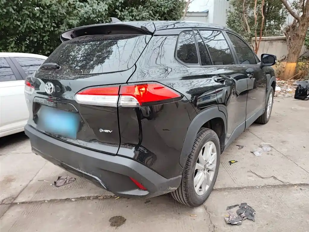 Toyota Corolla Cross 2025 2.0L Intelligent Hybrid Pioneer Edition фото 5