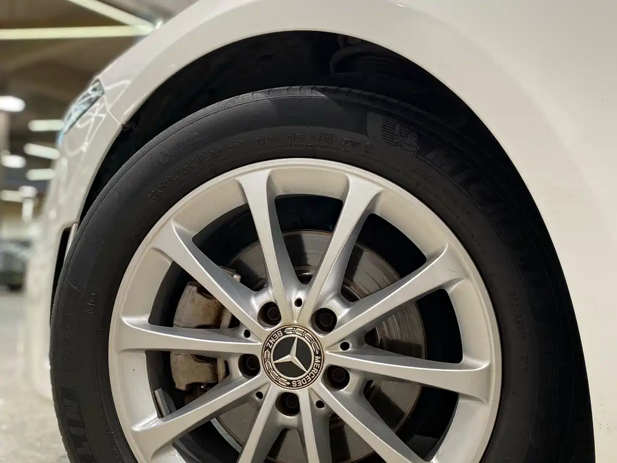Mercedes-Benz A-Class 2022 A 200 L Sport Sedan Style фото 17