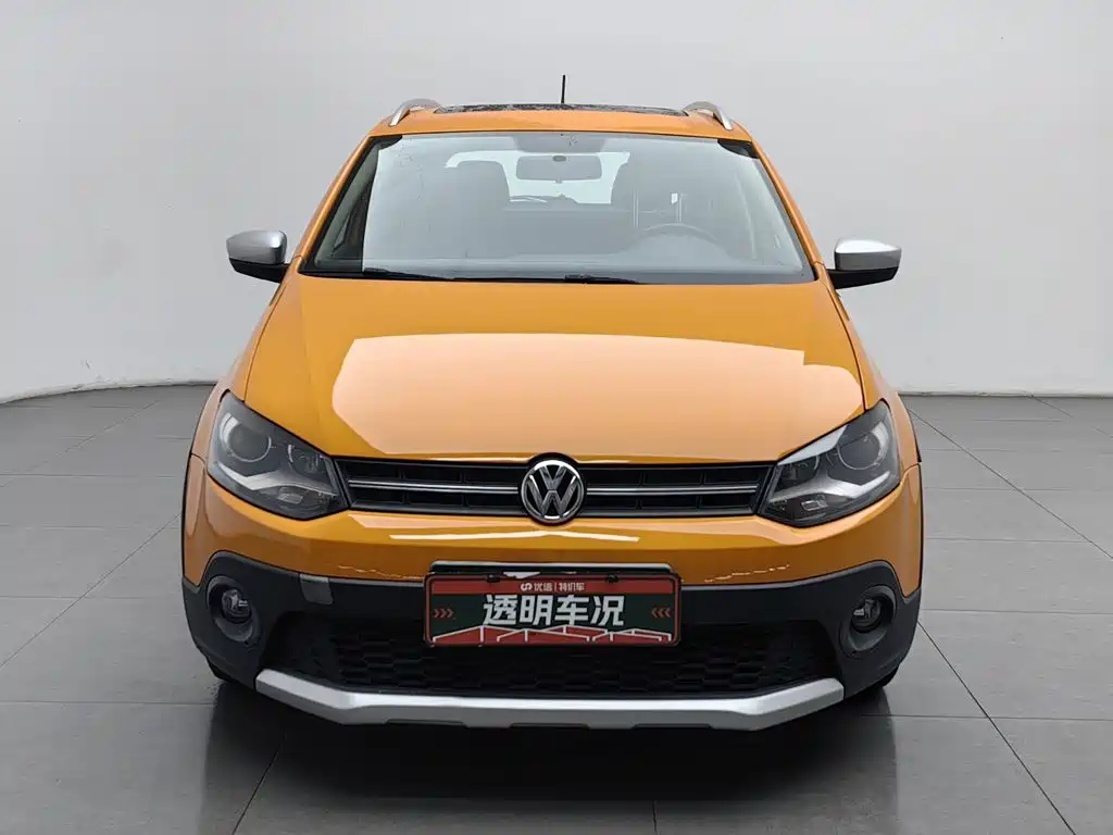 Volkswagen Polo 2013 2012 1.6L Cross Polo AT