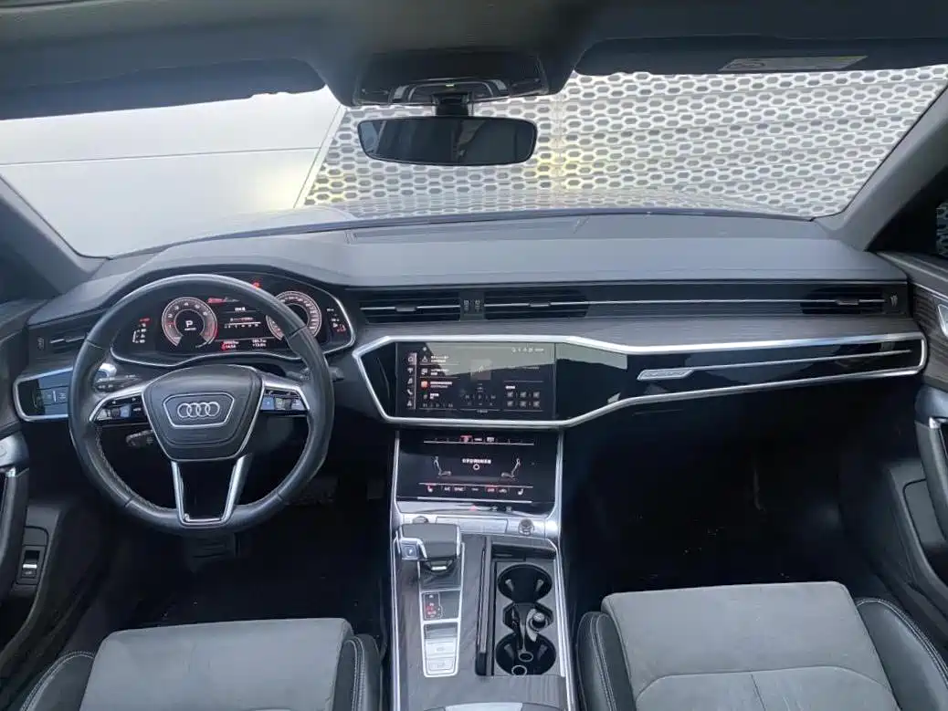 Audi A6L 2024 45 TFSI quattro Premium Dynamic фото 7