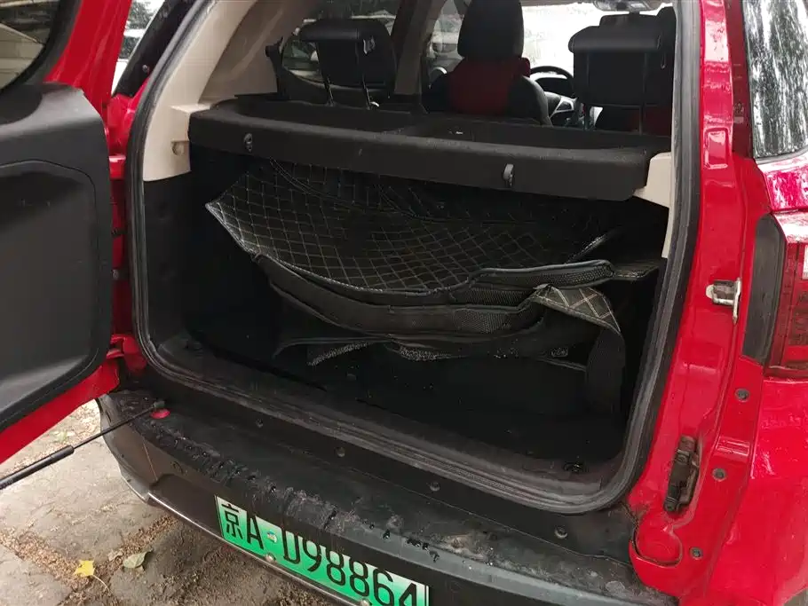BYD Yuan New Energy 2018 EV360 Smart Connected Cool Edition фото 4