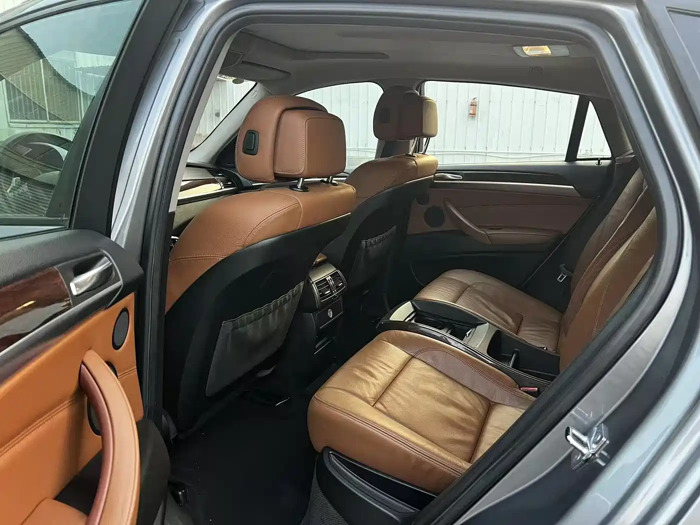 BMW X6 2009 xDrive35i фото 8