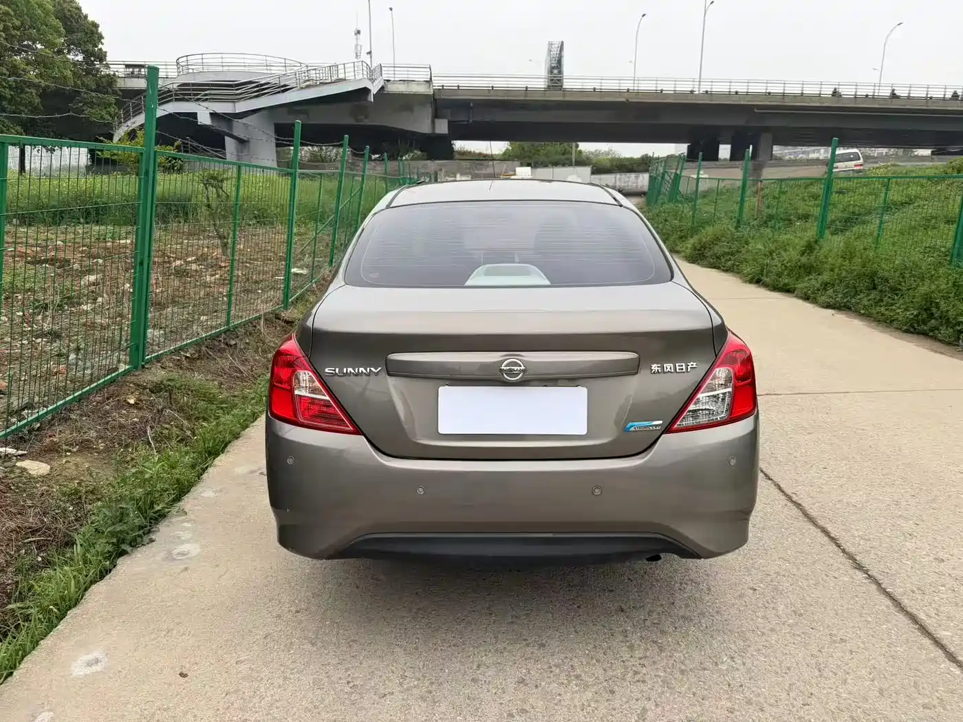 Nissan Sunny 2016 2016 1.5XE CVT Leading Edition