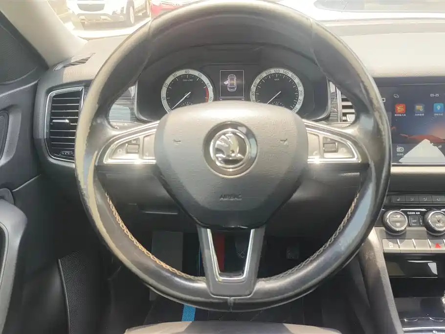 Škoda Kodiaq 2018 Facelift TSI330 5-seat 2WD Premium Luxury Edition фото 15